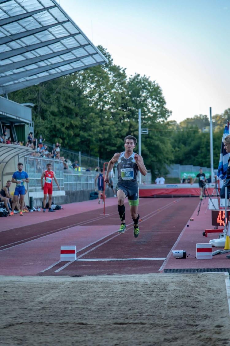 81751900306Kopija dokumenta DSC_2775.jpg-atletskimiting-nm.si